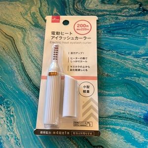 Electric Eyelash Curler